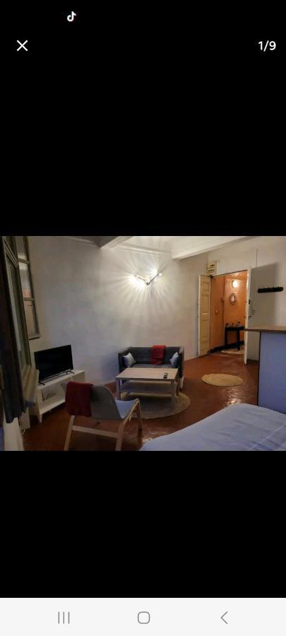 Ferienwohnung Petit Coin Provencal Elegant Et Central Aix-en-Provence Exterior foto